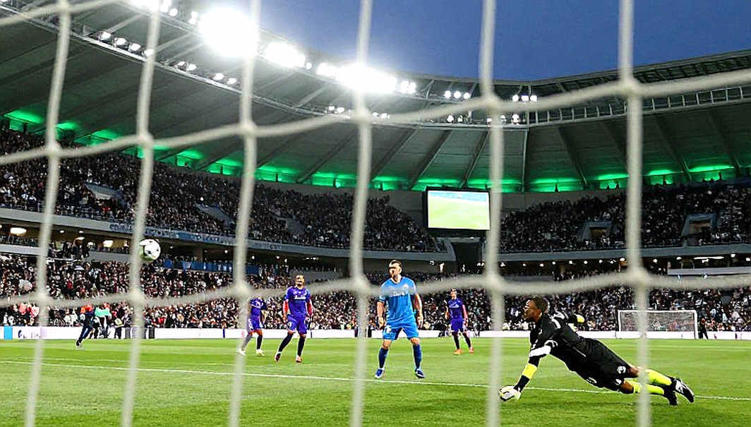 Carlos Álvarez, chiếc áo số 8 và câu chuyện được viết hộ ở Club América