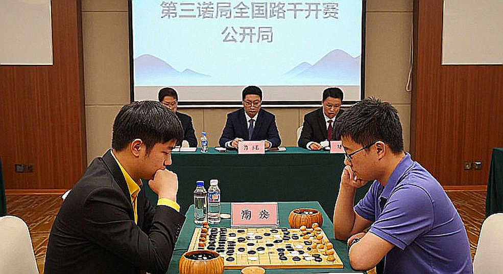 FIDE chuẩn bị bỏ phiếu: Lời hứa đưa Carlsen trở lại và bài toán cải cách quản trị FIDE chuẩn bị bỏ phiếu: Lời hứa đưa Carlsen trở lại và bài toán cải cách quản trị