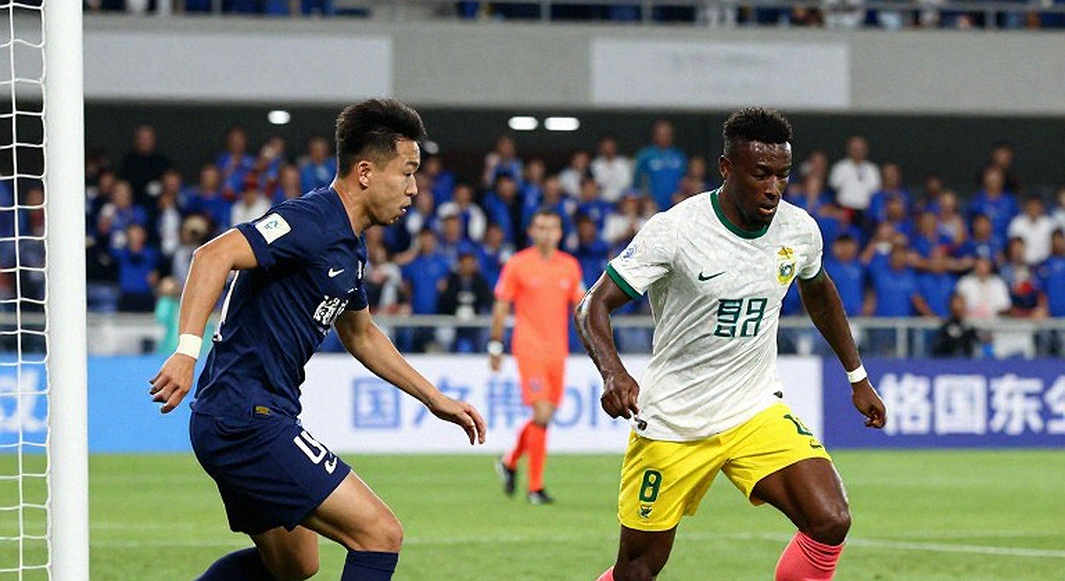 Quang Hải vắng mặt, ai sẽ đá cặp tiền vệ với Hoàng Đức ở FIFA ASEAN Cup?