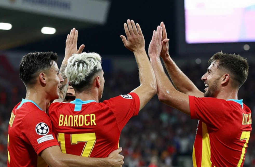 No Fear for Zizou: Van Bommel Promises a Storm as Belgium Target a France Upset No Fear for Zizou: Van Bommel Promises a Storm as Belgium Target a France Upset