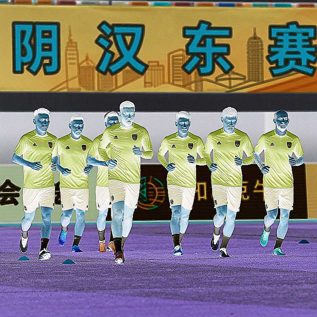 Cái khung V.League 1: hạn ngạch ngoại binh và giới hạn thật của lối chơi Việt Nam