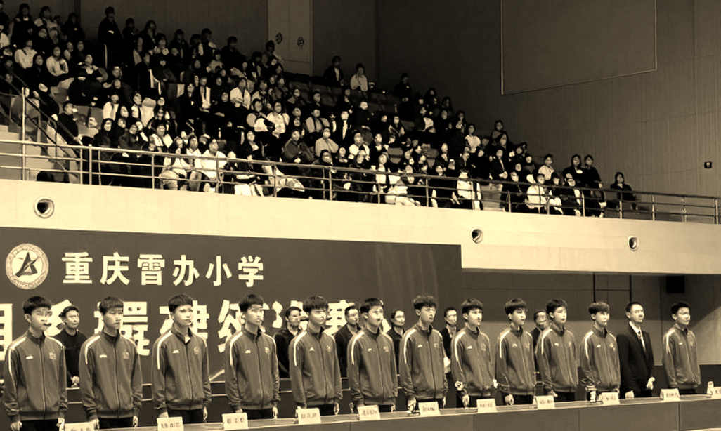 Ba nhát cắn im lặng: Moyland và Zhang mở cửa vòng 16 ở China Smash 2026