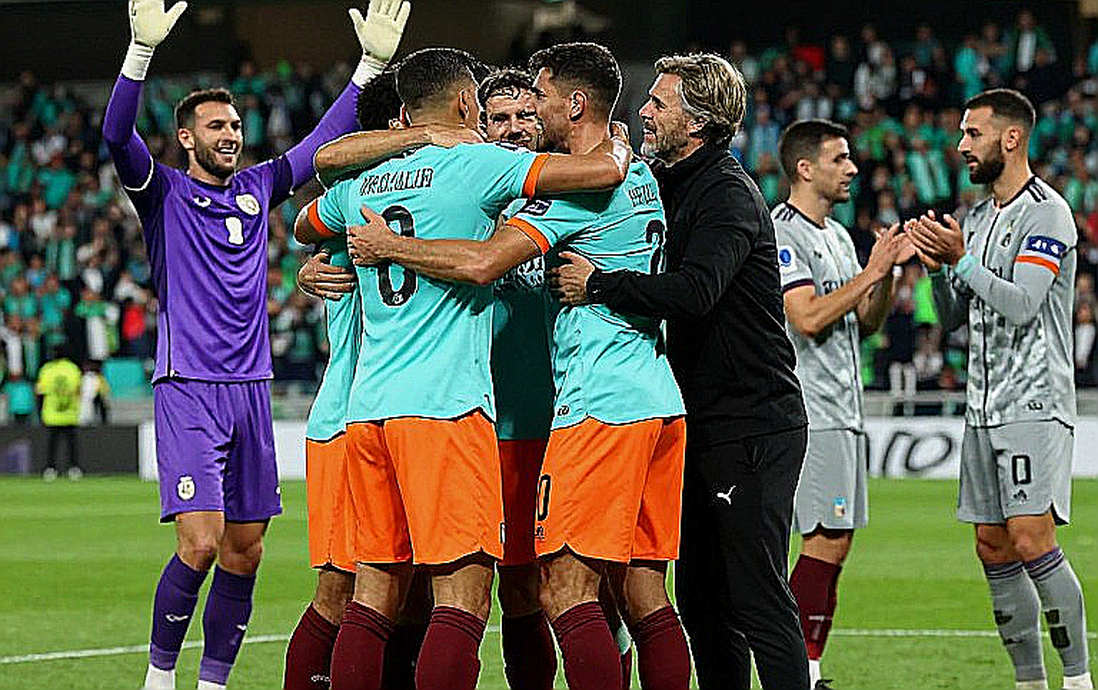 JJ Gabriel đòi lương 1 triệu euro và suất ra sân ở tuổi 16: Manchester United nói không JJ Gabriel đòi lương 1 triệu euro và suất ra sân ở tuổi 16: Manchester United nói không