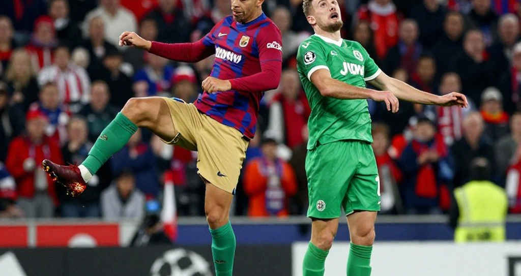 Luật không nằm trong trí nhớ: 523 trận VAR, vùng nách và cái giá của một câu nói sai ở World Cup 2026