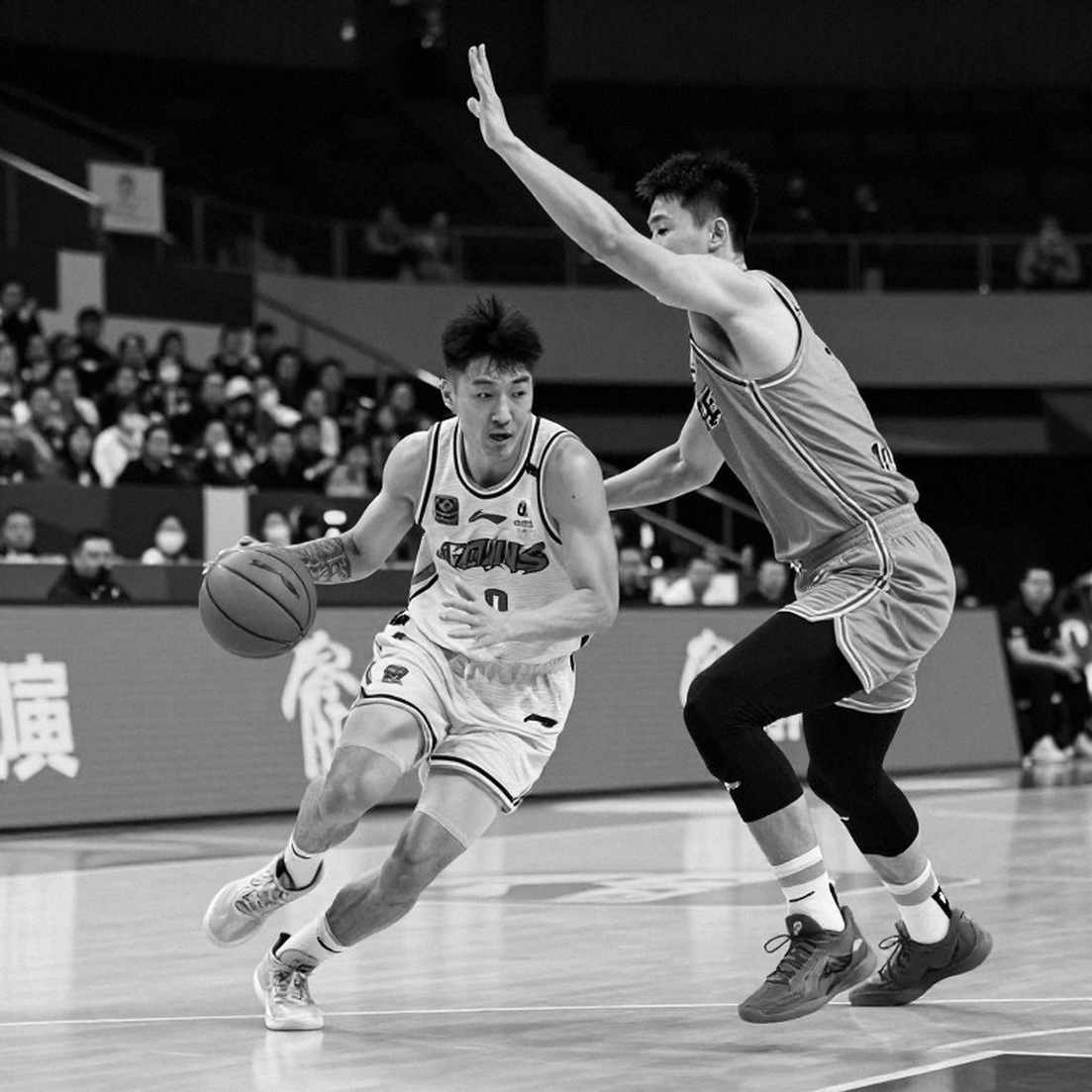 Efes mở màn EuroLeague 2026-27 tại Barcelona với hai ca vắng dài hạn và một quyết định phút chót