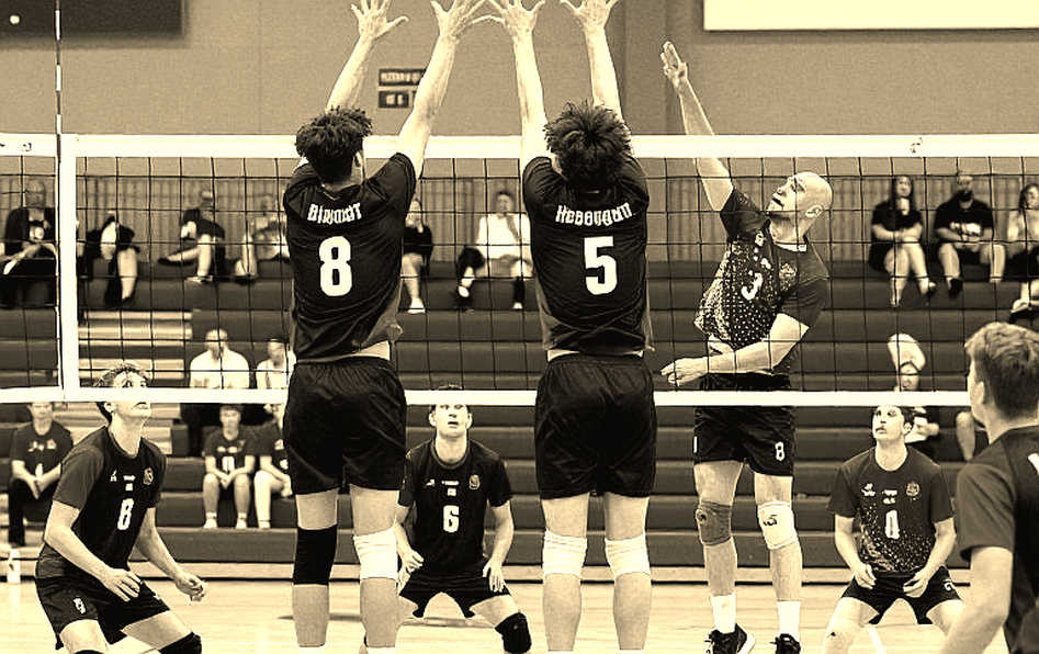 Pitt Panthers nhảy từ hạng 6 lên số 1: Tuần hoàn hảo và những vết nứt chưa ai nhìn thấy